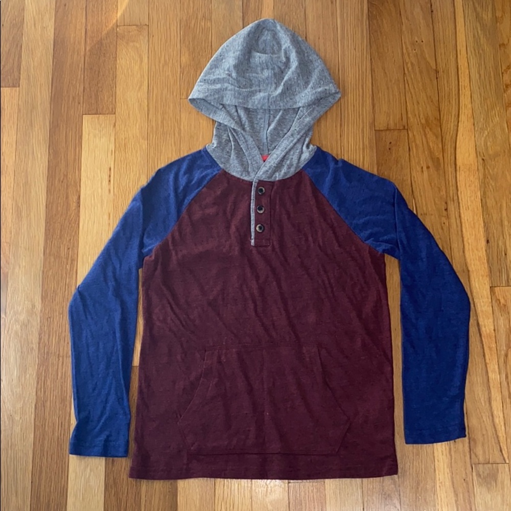 Boys Old Navy Long Sleeve T-shirt